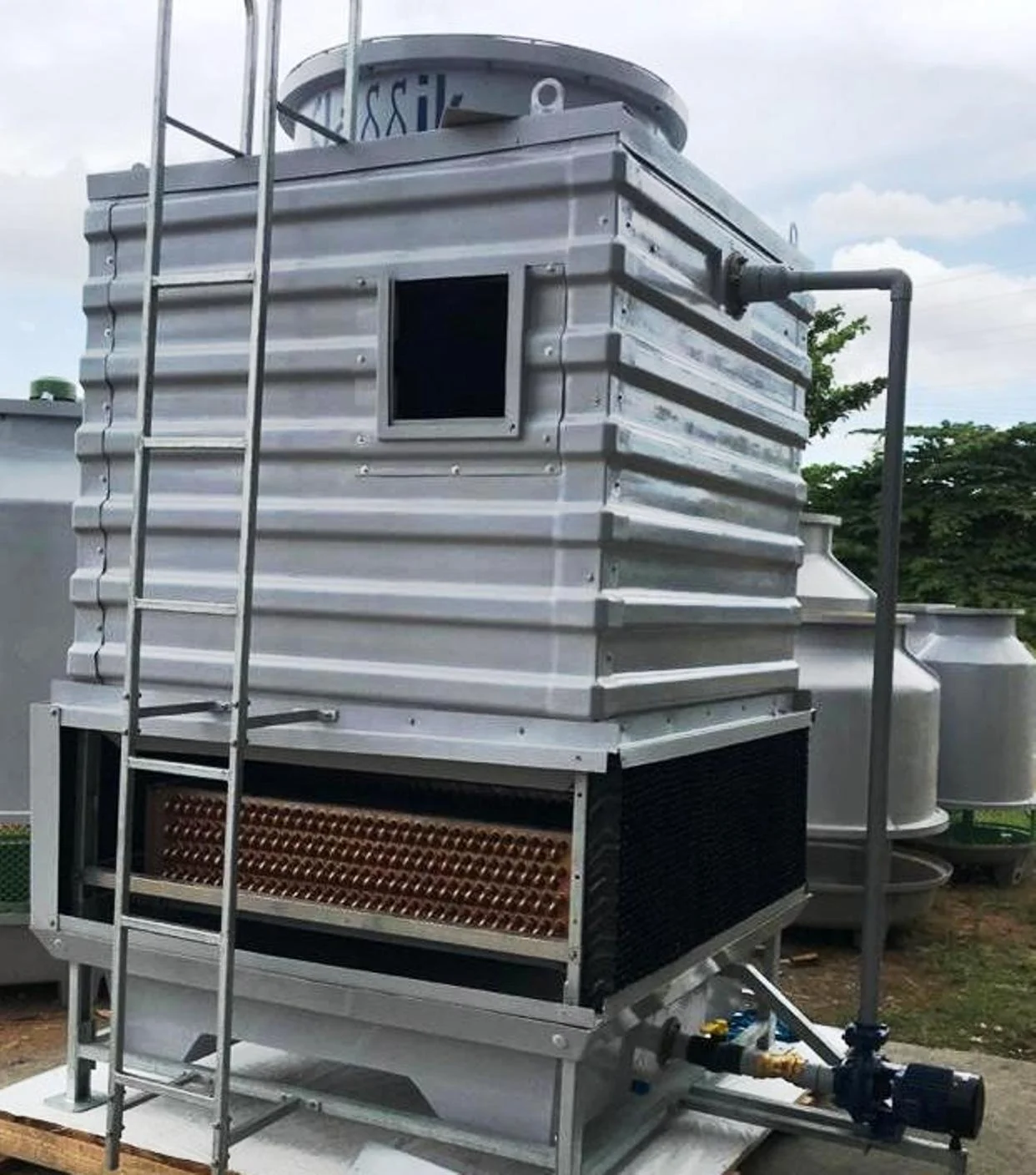 closed circuit cooling tower for power plants